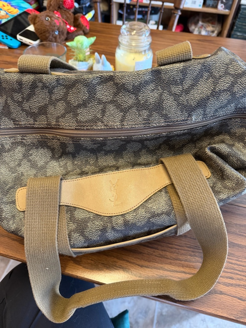 Vintage Yves Saint Laurent "Giraffe" print canvas and leather Boston bag - Picture 5 of 13